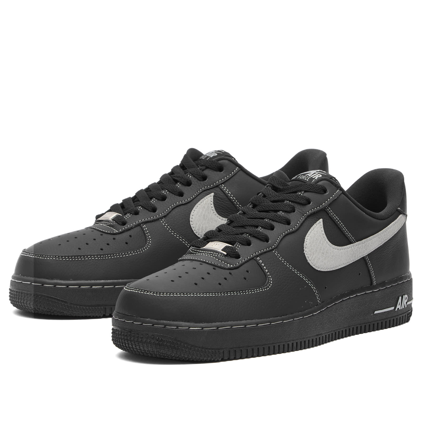 Men's Air Force 1 '07 Lv8 Sneaker in Black/Grey/Black