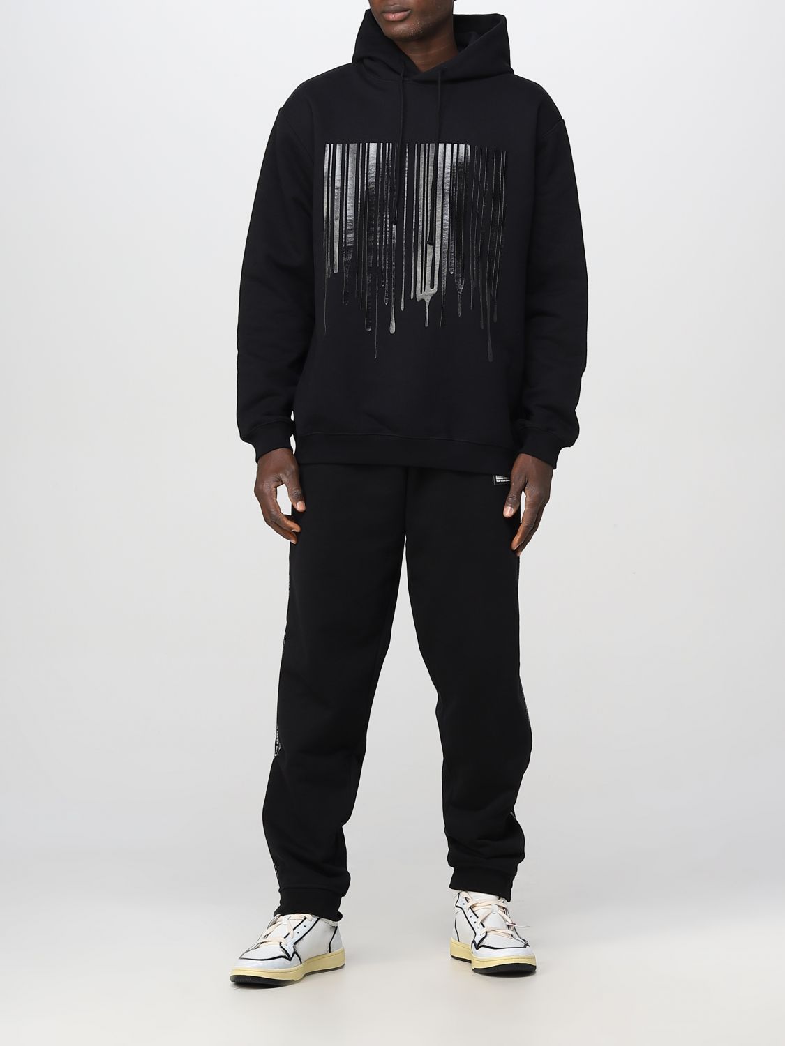 Sweatshirt Men color Black