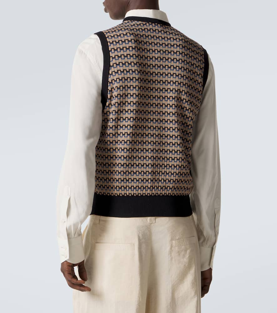 Cotton jacquard sweater vest