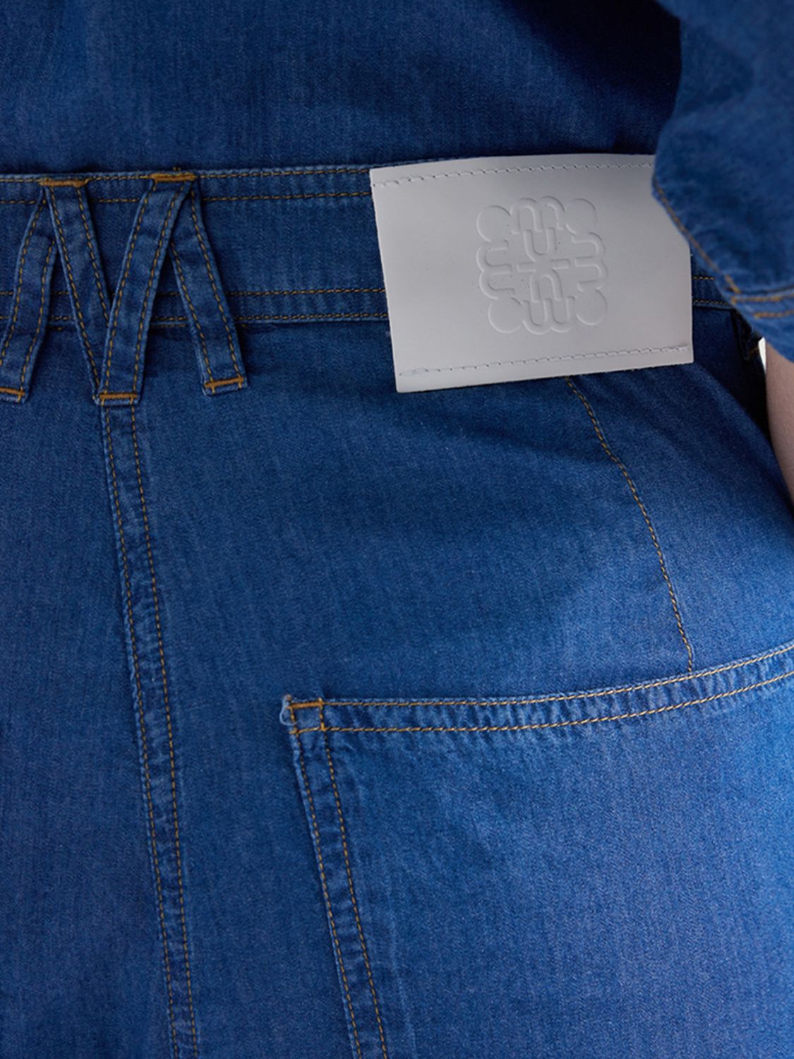MOMONÌ Pants Woman color Blue
