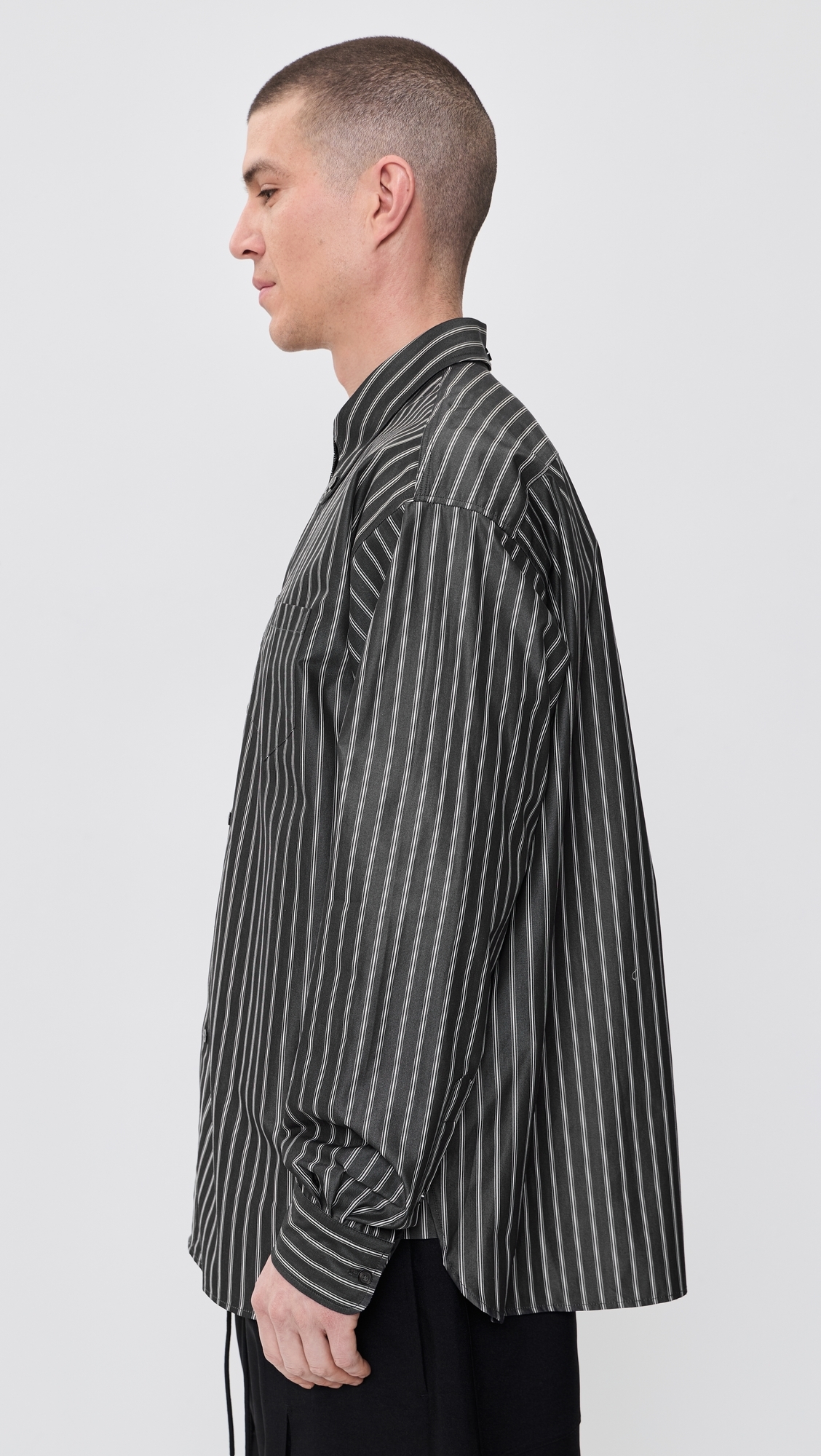 Veterano Button Down Shirt Black/White Stripe