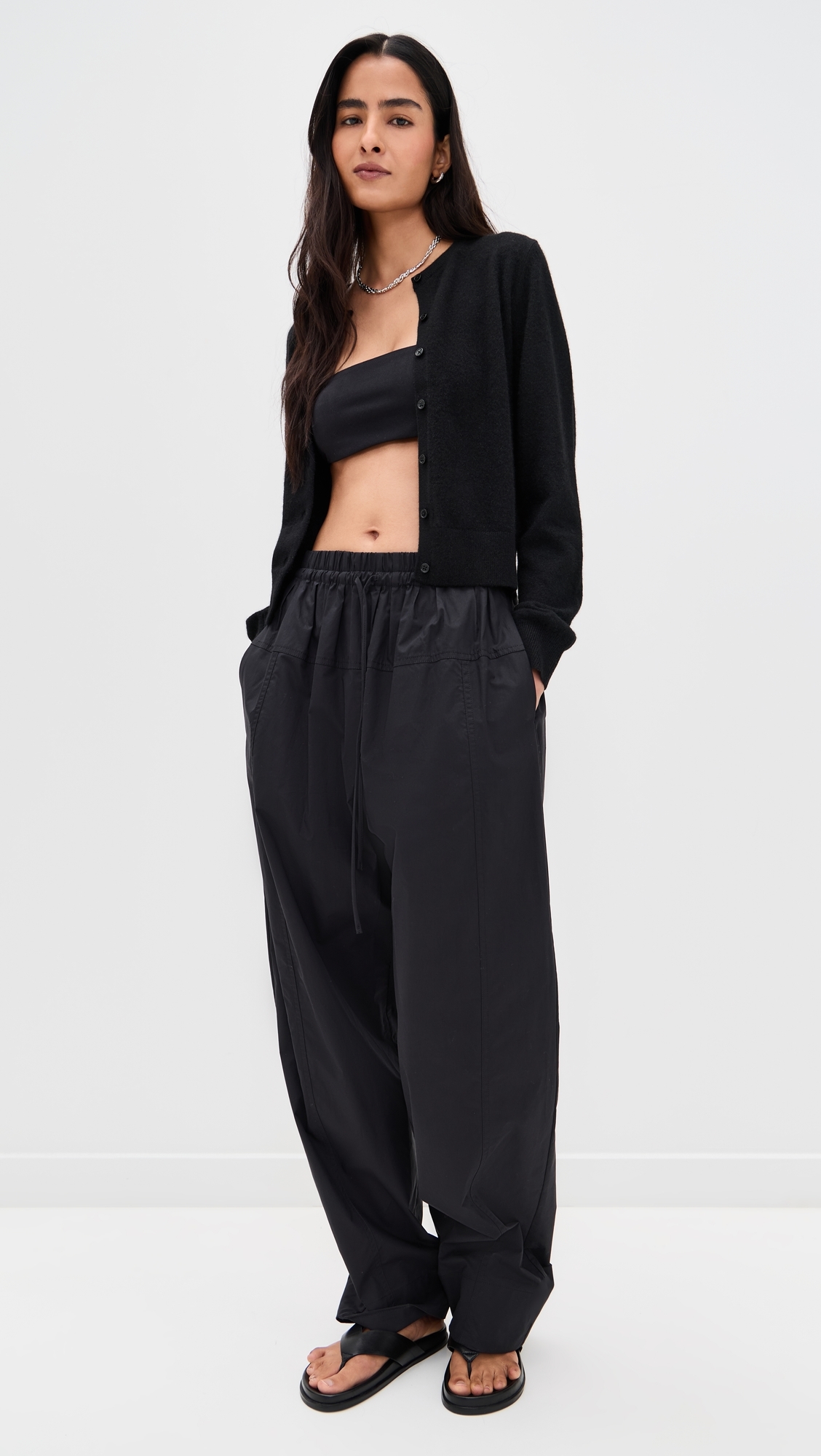 Cashmere Crew Neck Cardigan Black