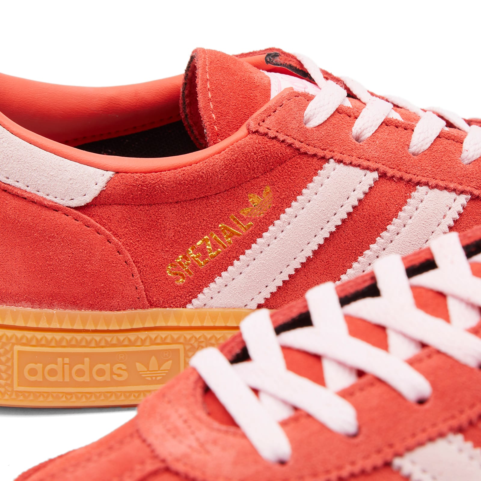Handball Spezial Sneakers in Bright Red/Clear Pink/Gum