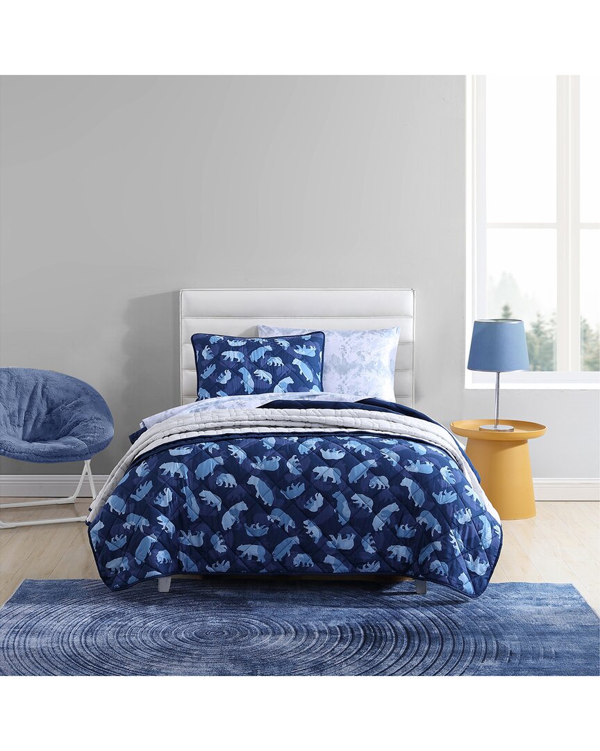 Kids Camp Camo Lightweight Reversible Quilt Set