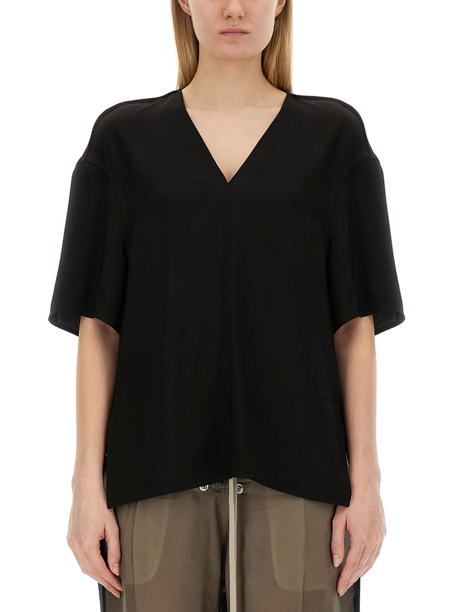 V-neck T-shirt