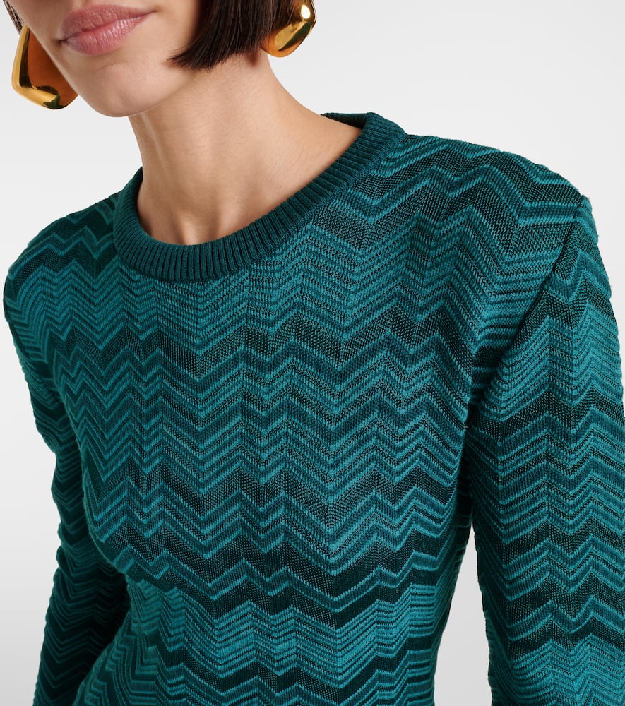 Zigzag knitted minidress