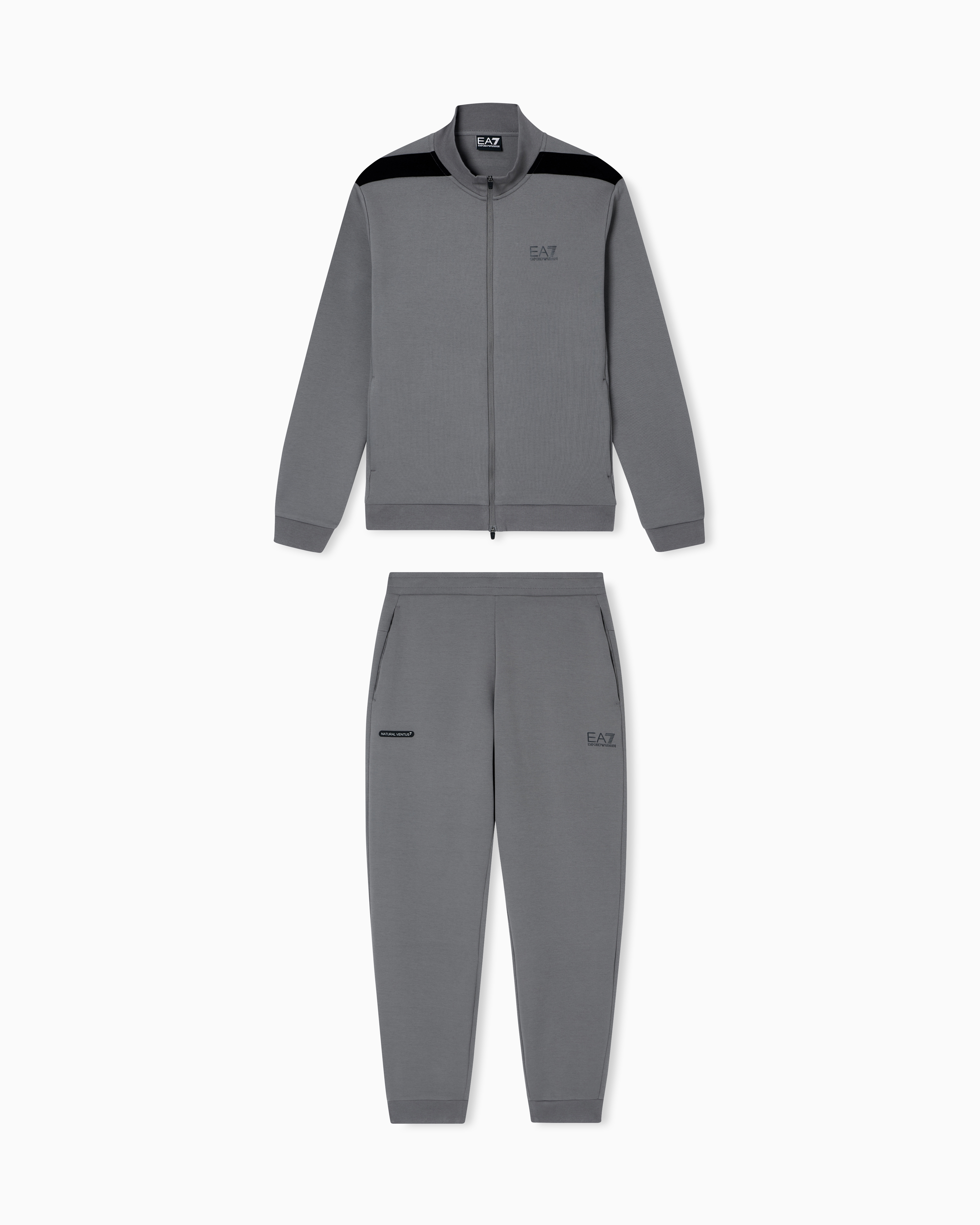 Dynamic Athlete tracksuit in Natural VENTUS7 technical fabric