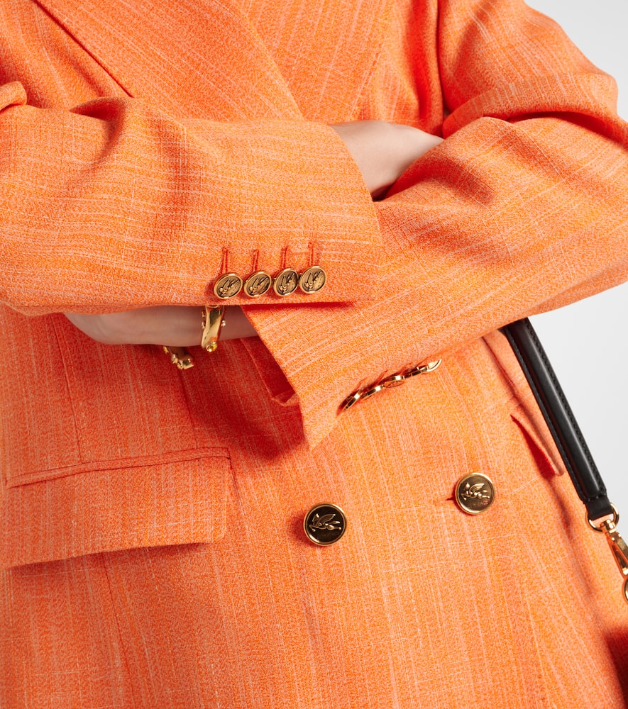 Double-breasted blazer