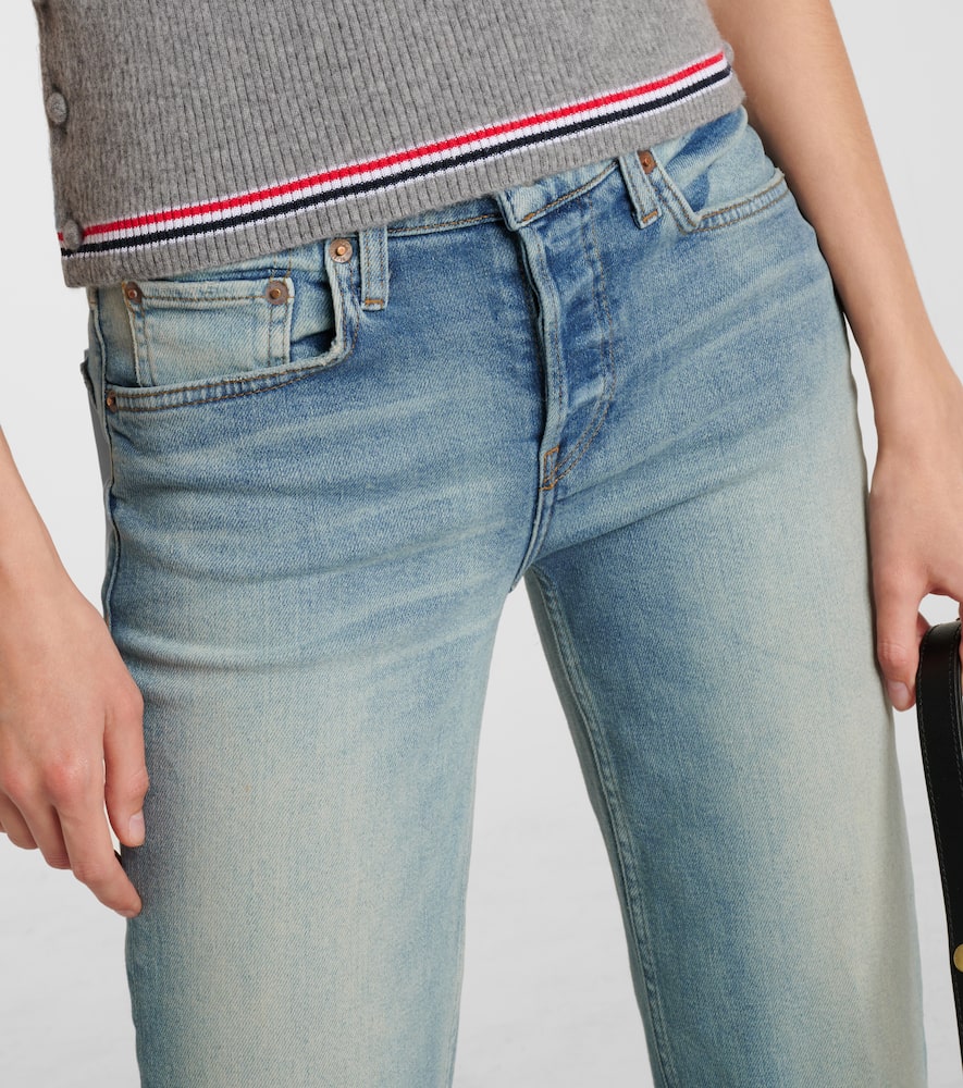 Mid Rise Stove Pipe straight jeans