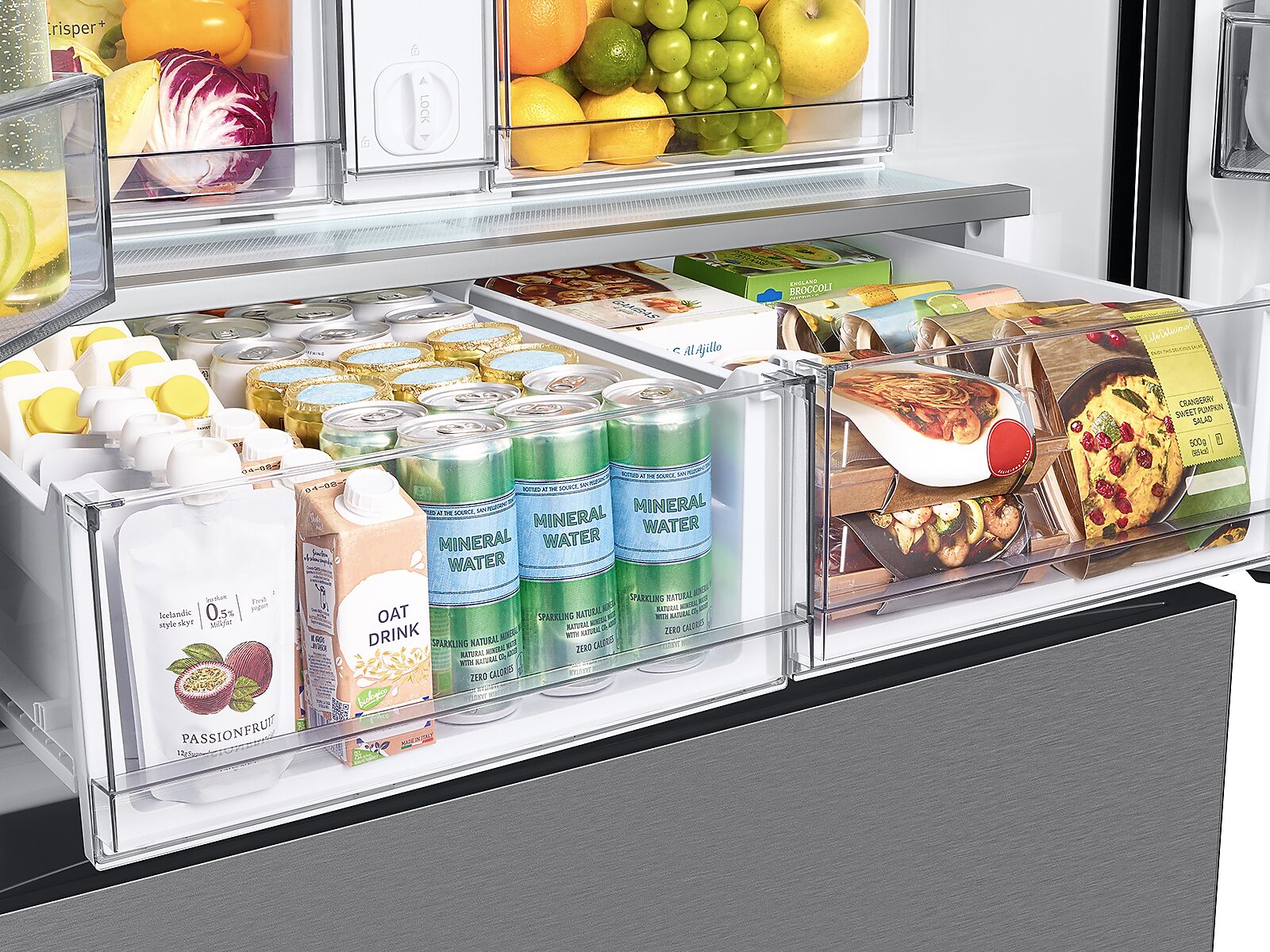Bespoke 3-Door French Door Refrigerator (30 cu. ft.) with AutoFill Water Pitcher in Stainless Steel(RF30BB6200QLAA)