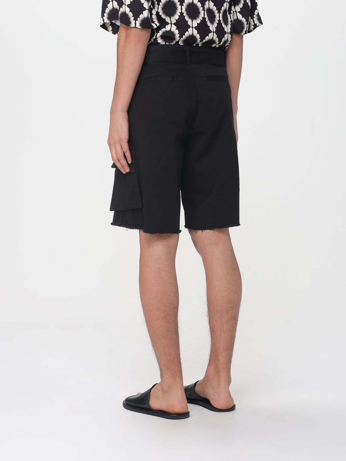 Shorts Men color Black