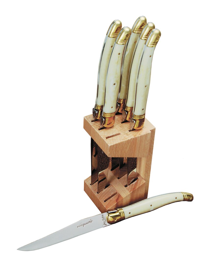 6 Knives in Block