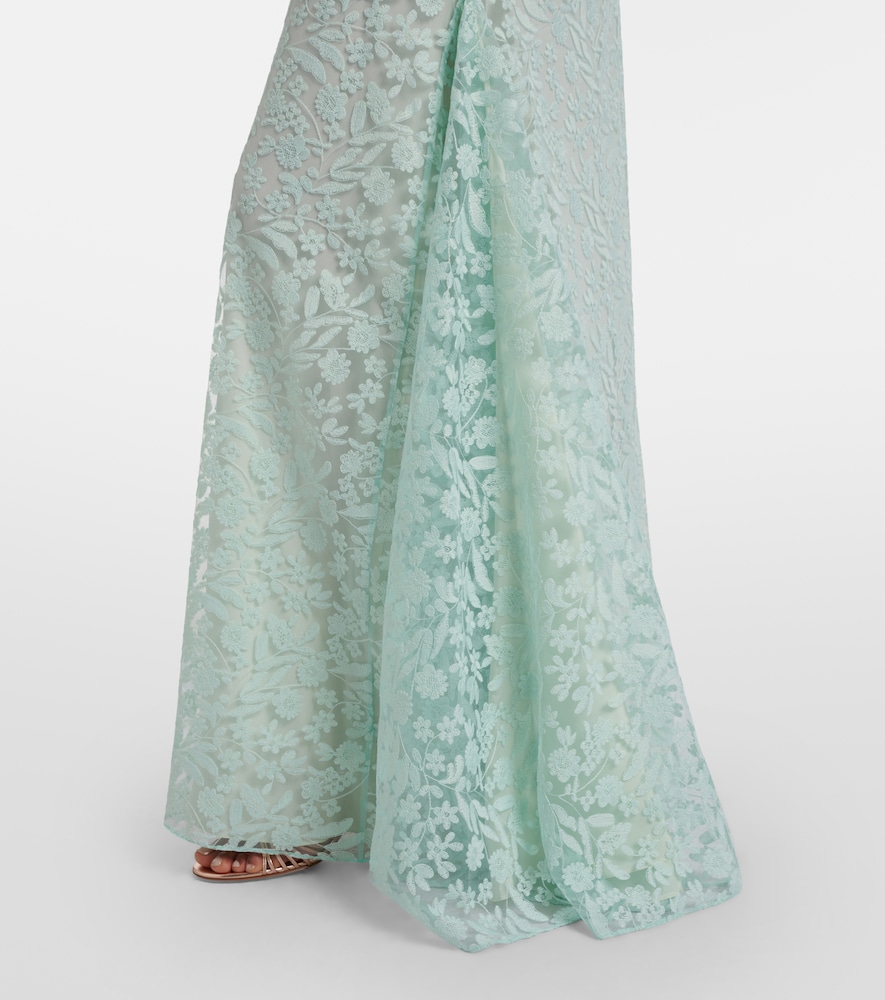 Katharina lace gown