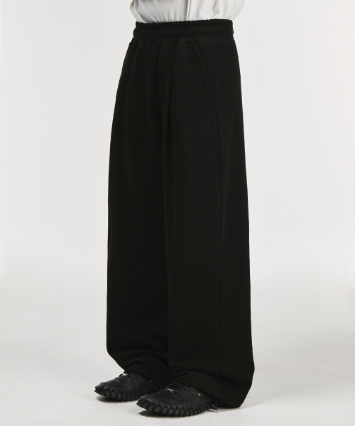 One-Tuck Waffle Training Pants