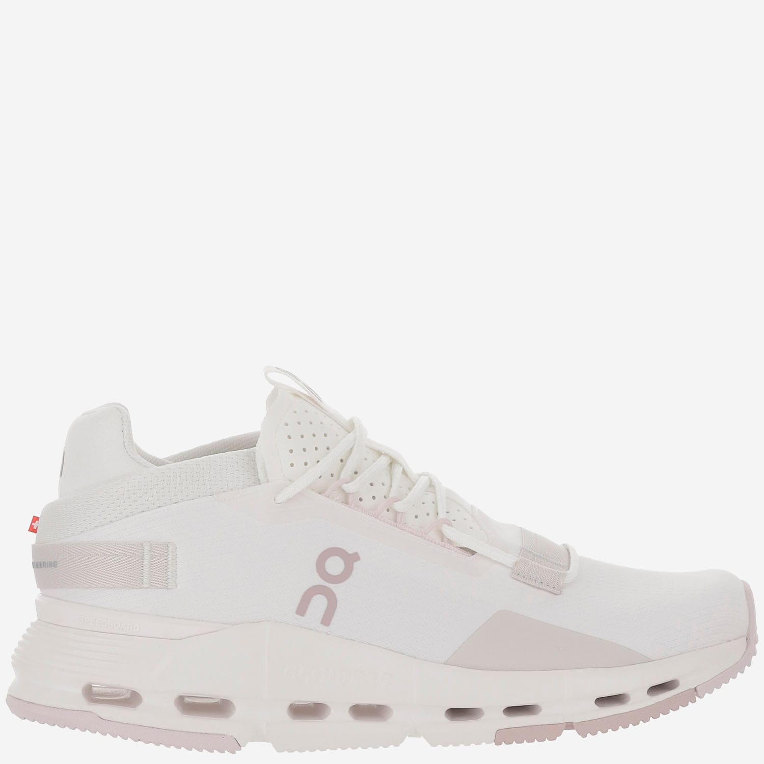 Cloudnova Sneakers 2