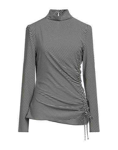 Woman Top Black