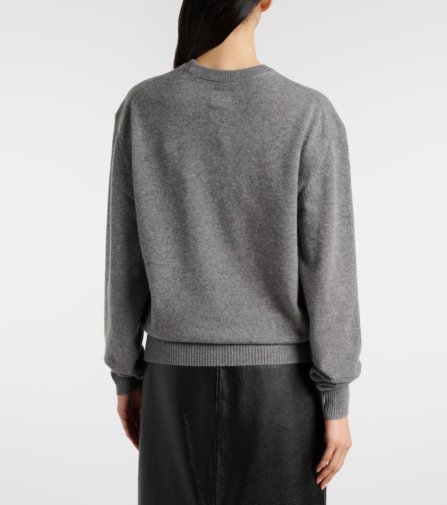 Cashmere sweater