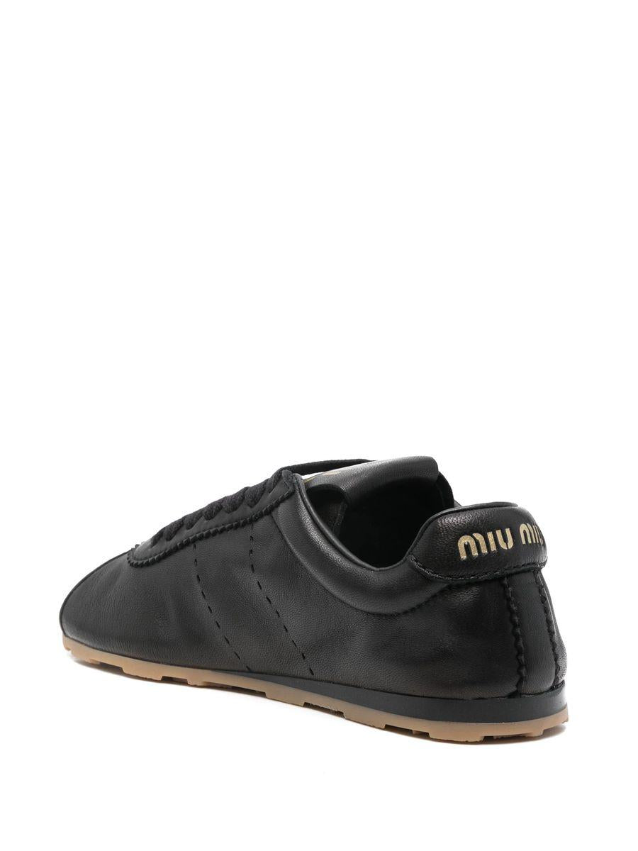 Plume Sneakers