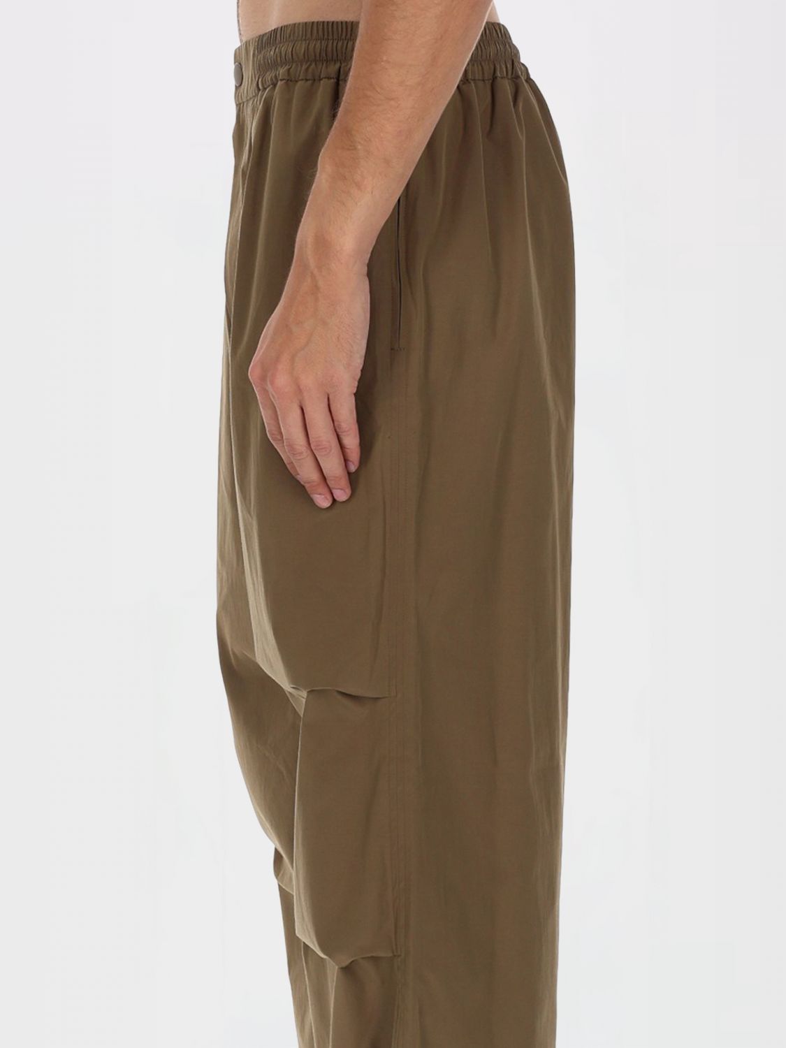 Pants A. P.C. Men color Brown