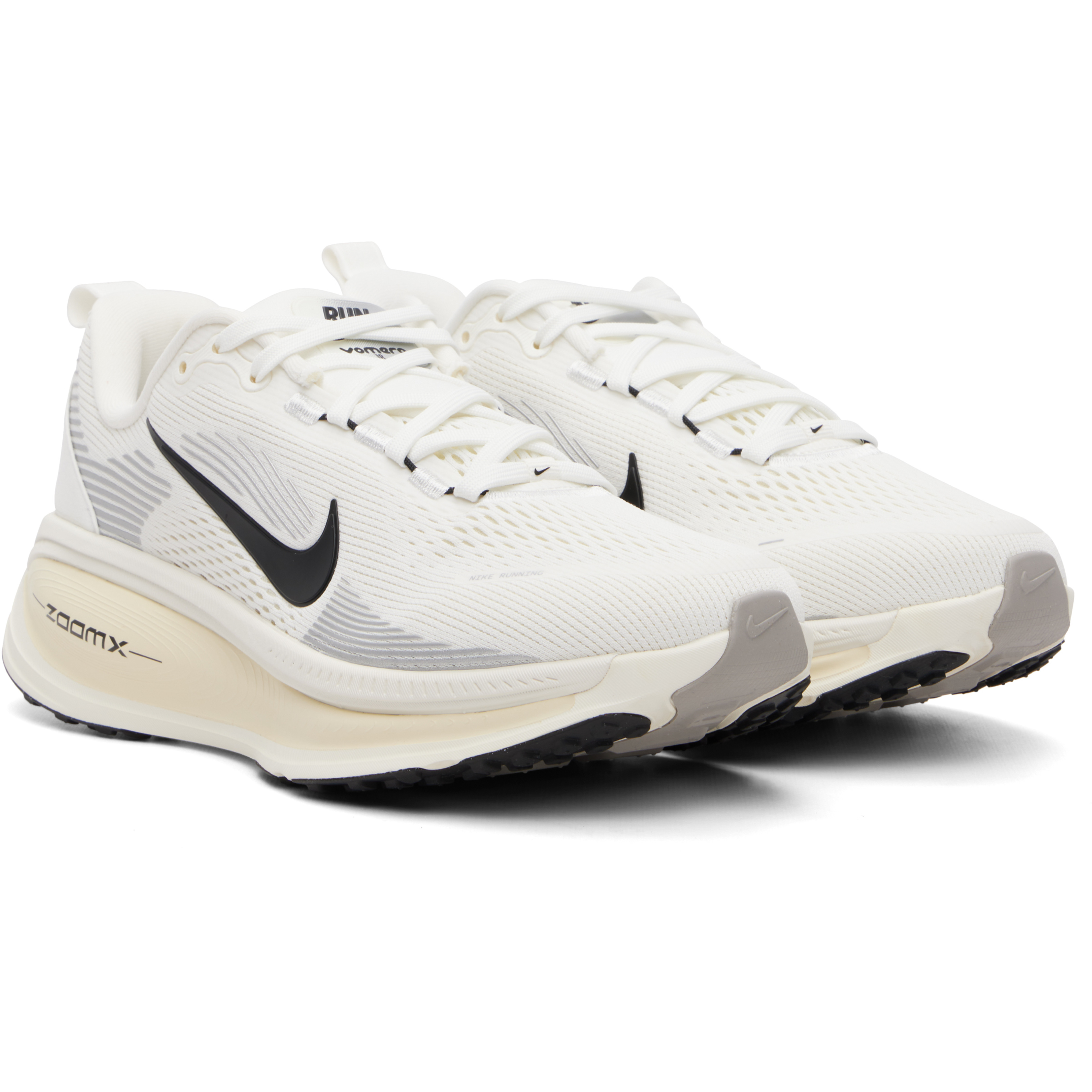 White Vomero 18 Sneakers