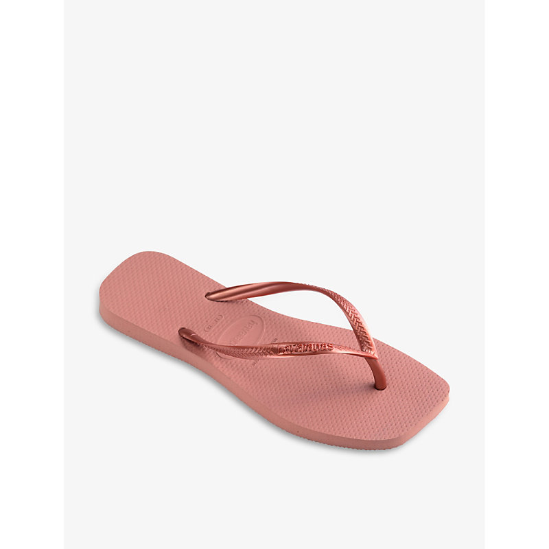 Womens Crocus Rose Slim Square-toe Rubber Flip Flops
