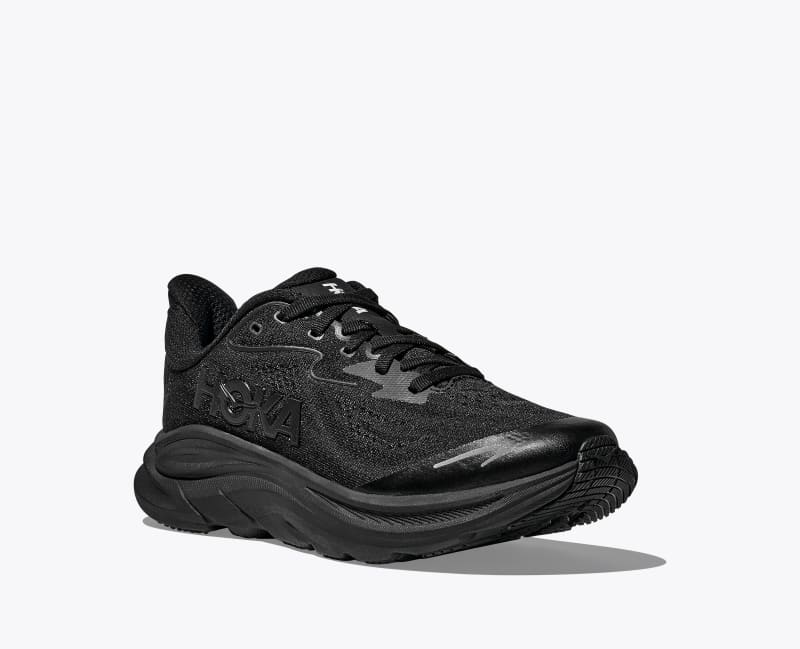 HOKA Clifton 10 Shoes in Black/Black