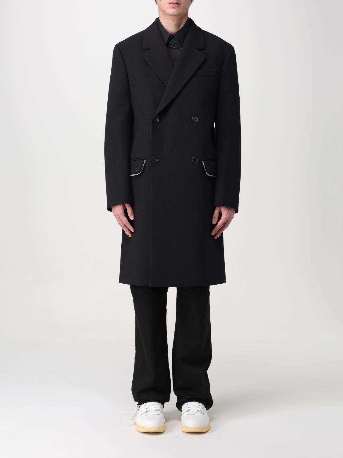 Coat Men color Black