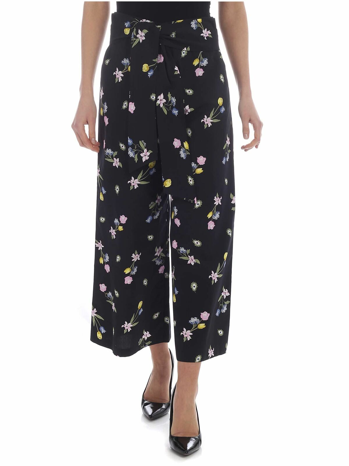 Omega wide trousers in blue with flowers