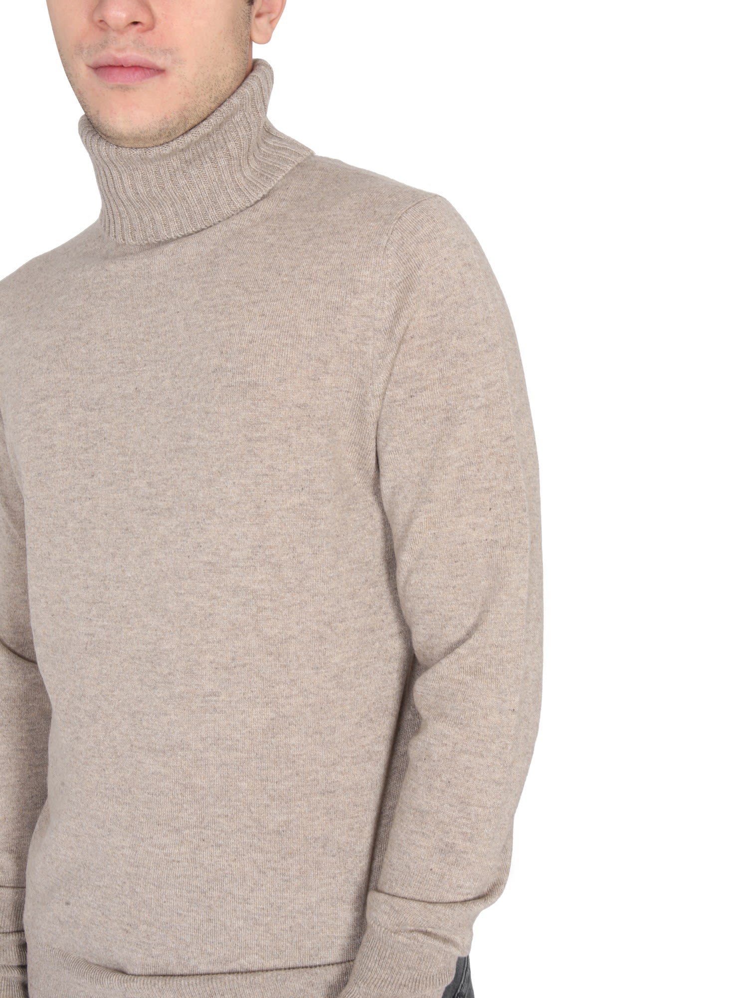 Turtleneck Shirt