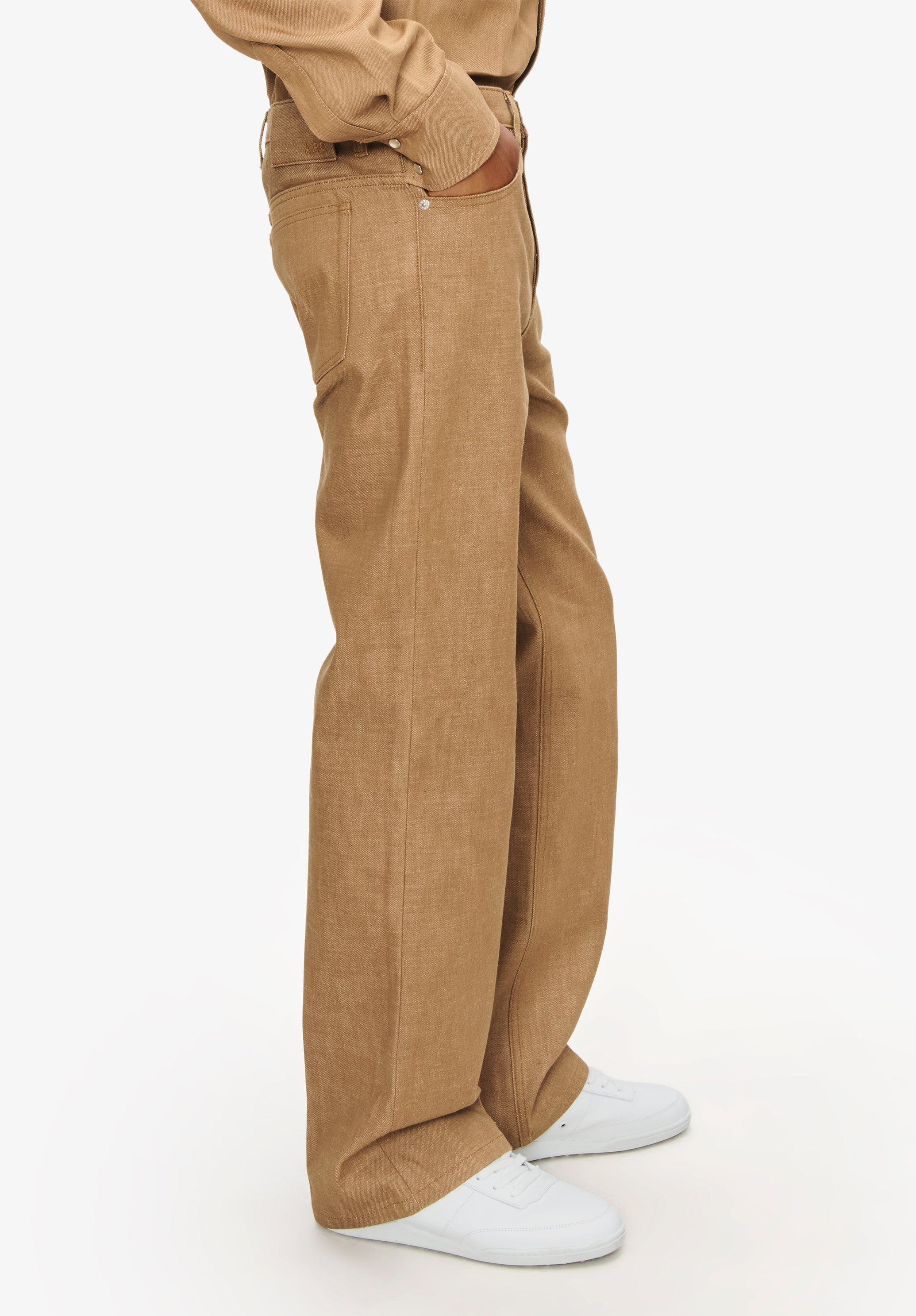 A. P.C. Men's Arno Jeans Size: 27 in Chestnut