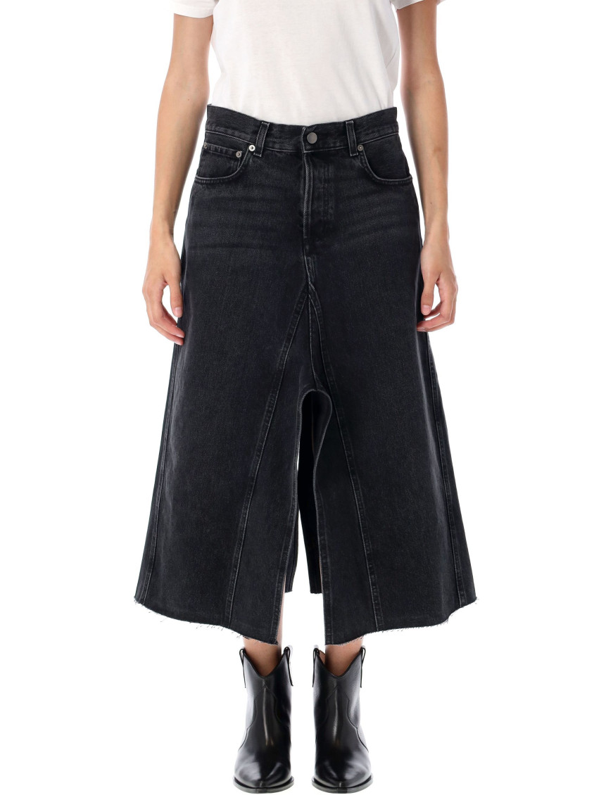 Skirt Woman color Black