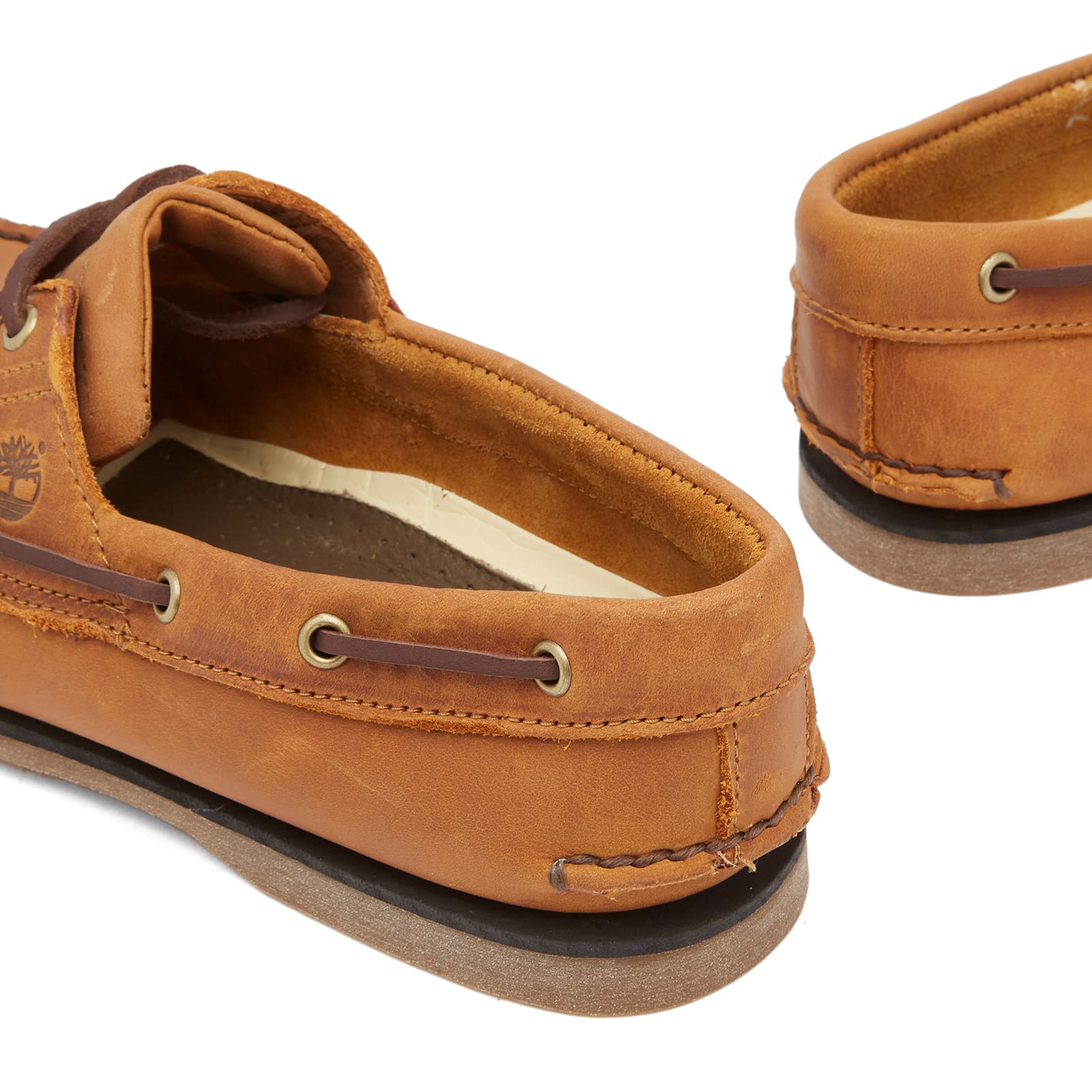 Men's Classic 2 Eye Boat Shoe in Wheat Full Grain