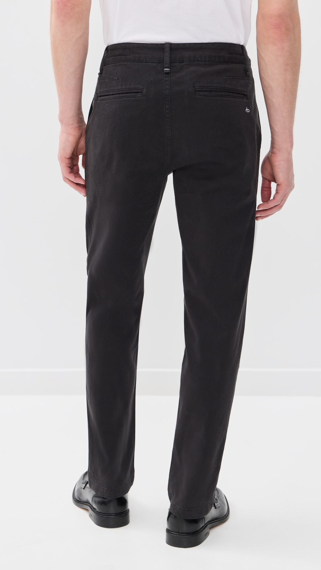 Evan Pleated Chino Pants Black