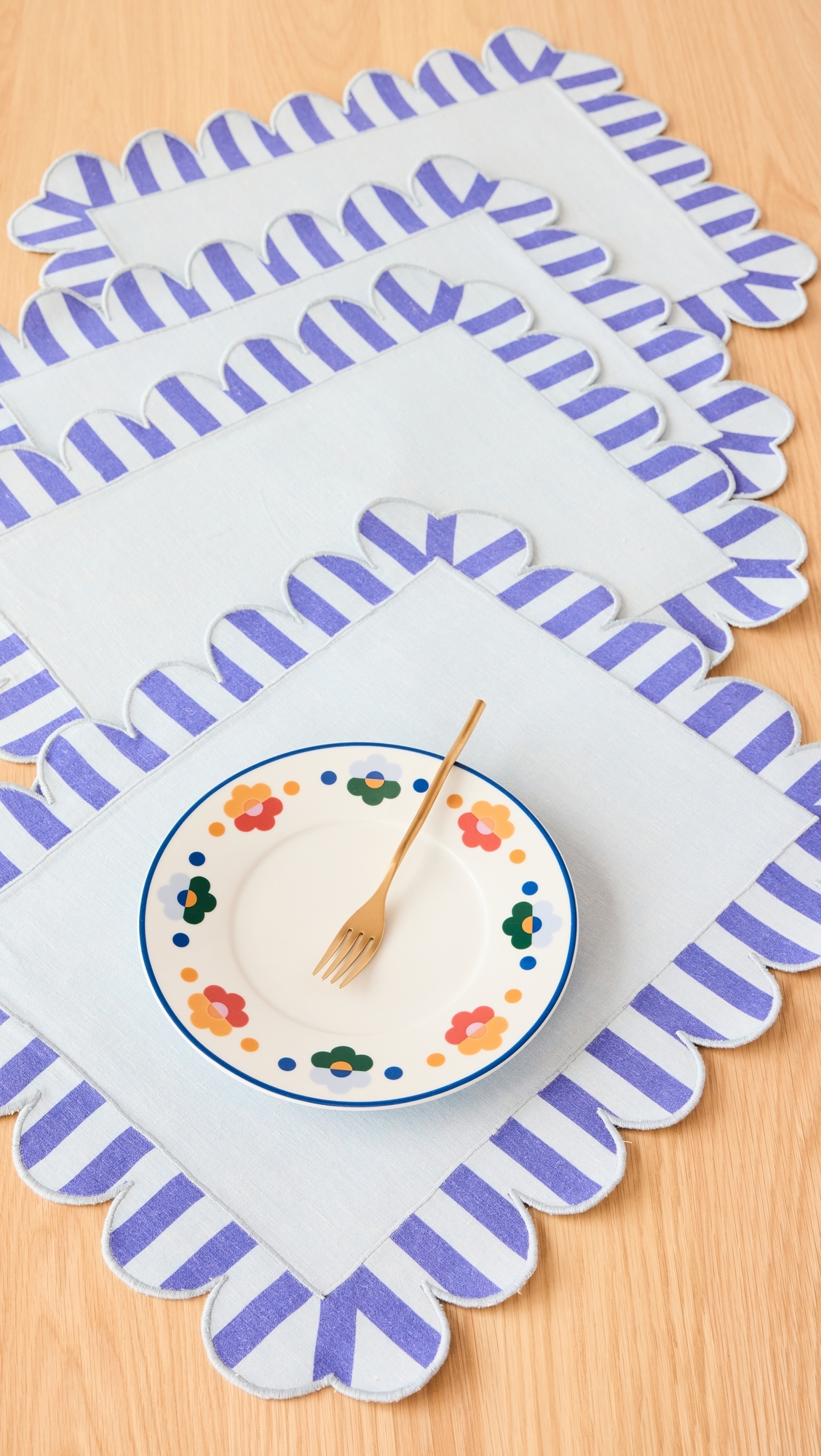 Embroidered Linen Placemats Set of 4 Blue One Size