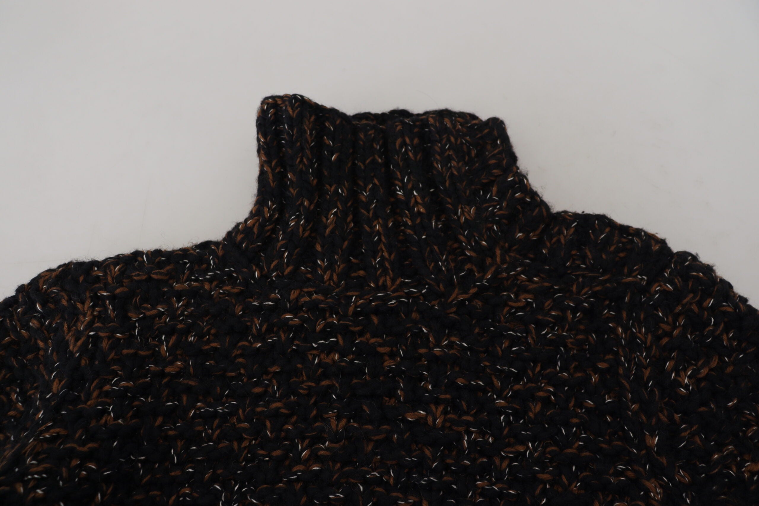 Fatto A Sweater — Brown
