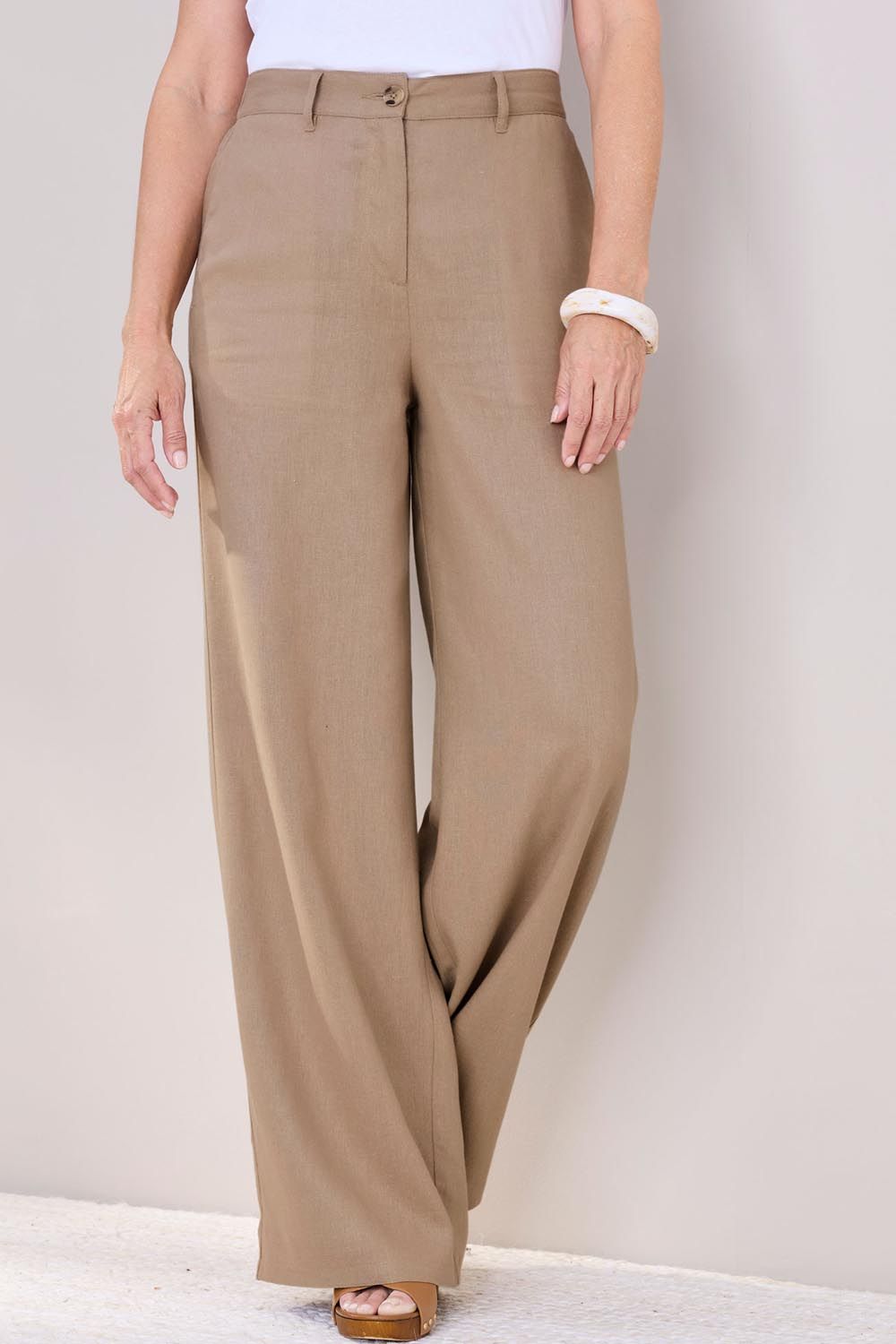 Cotton Traders Linen Blend Wide Leg Trousers 27" 68. Inside Leg In Medium Beige
