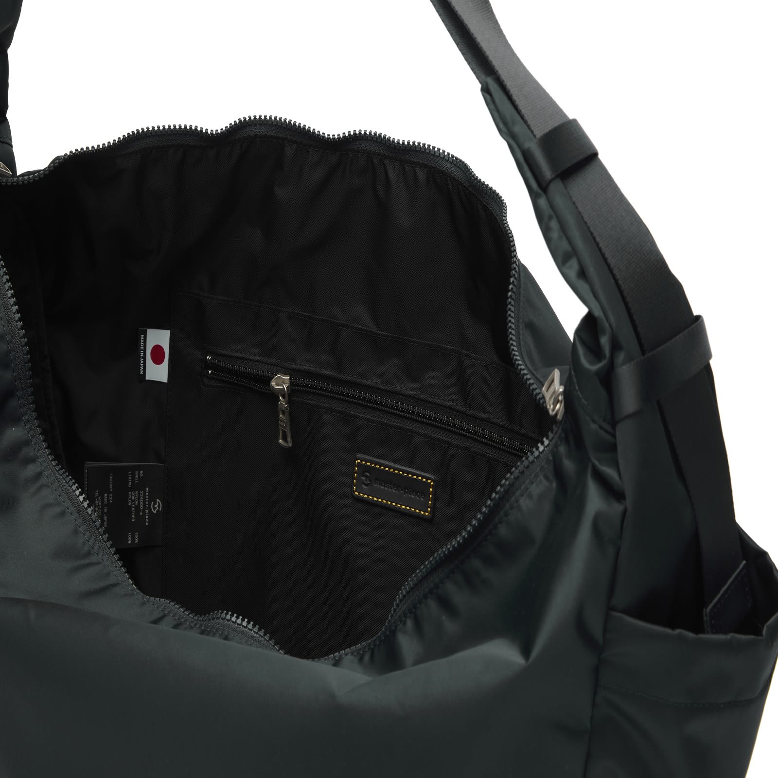 Ark Solid Shoulder Bag