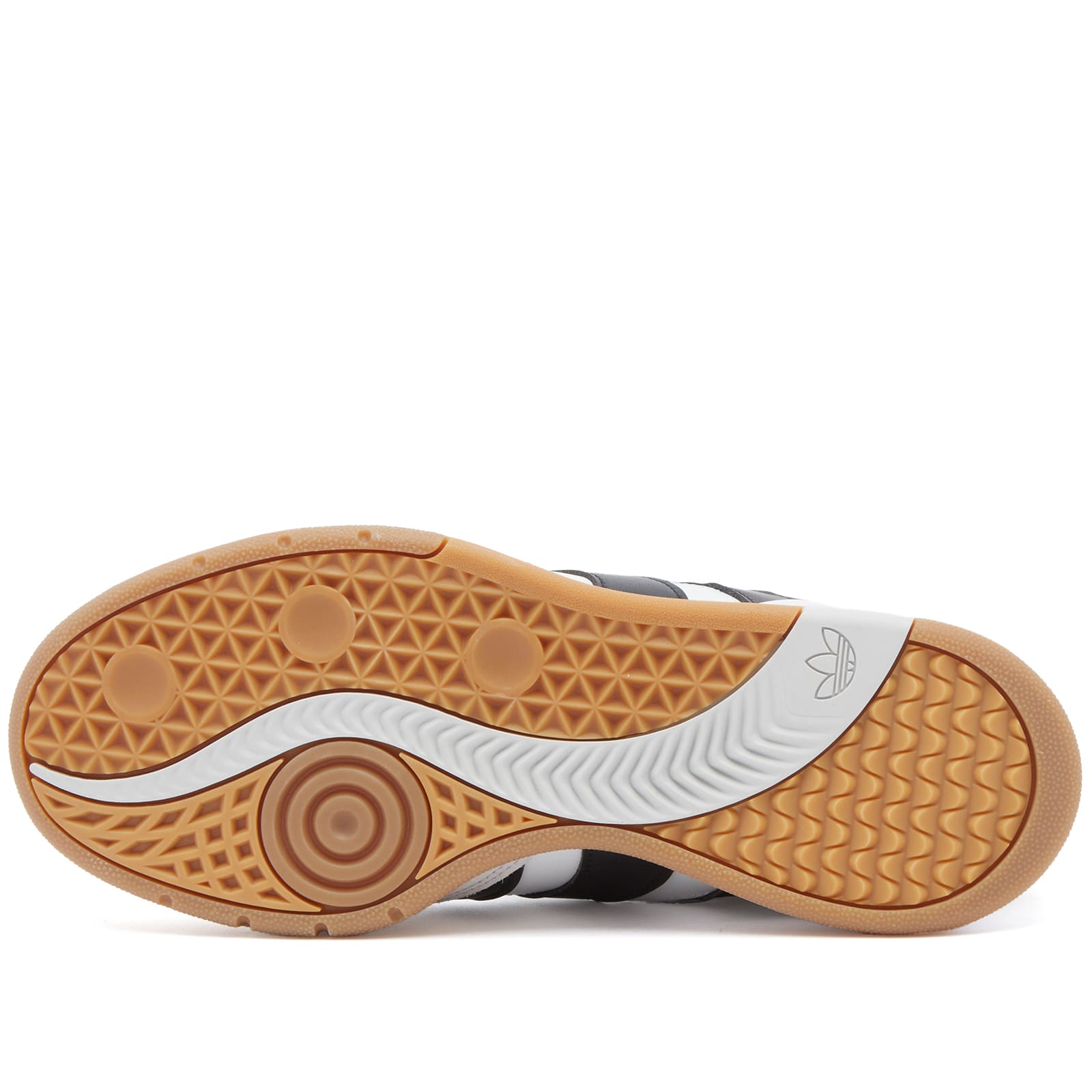 PREDATOR MUNDIAL Sneakers in Crystal White/Core Black/Gum4