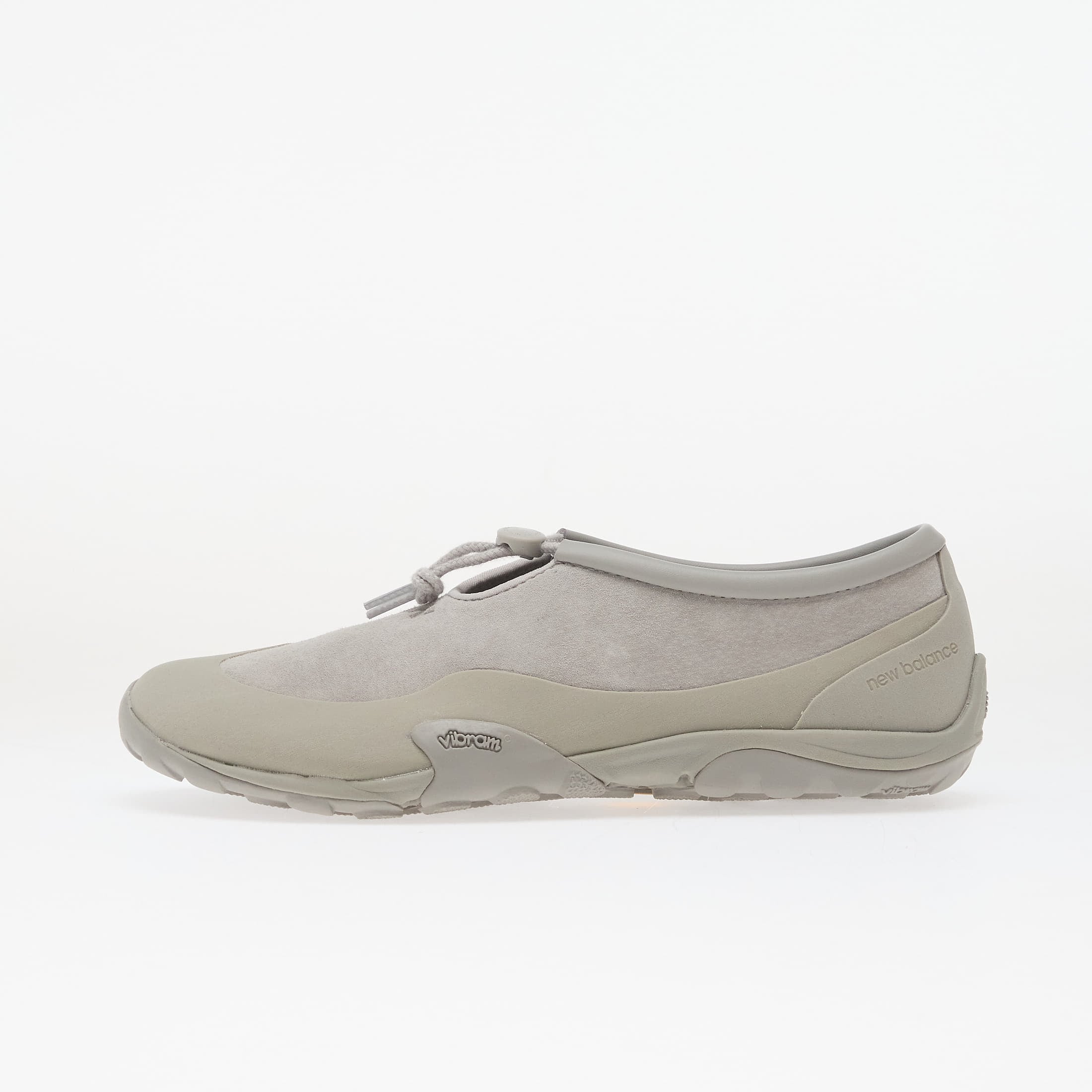 뉴발란스 MT10 Sneaker in Raincloud/Concrete MT10T8WQ