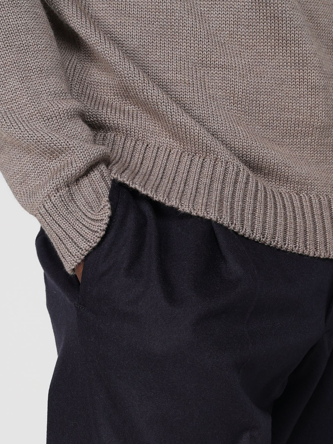 Sweater Men color Dove Grey