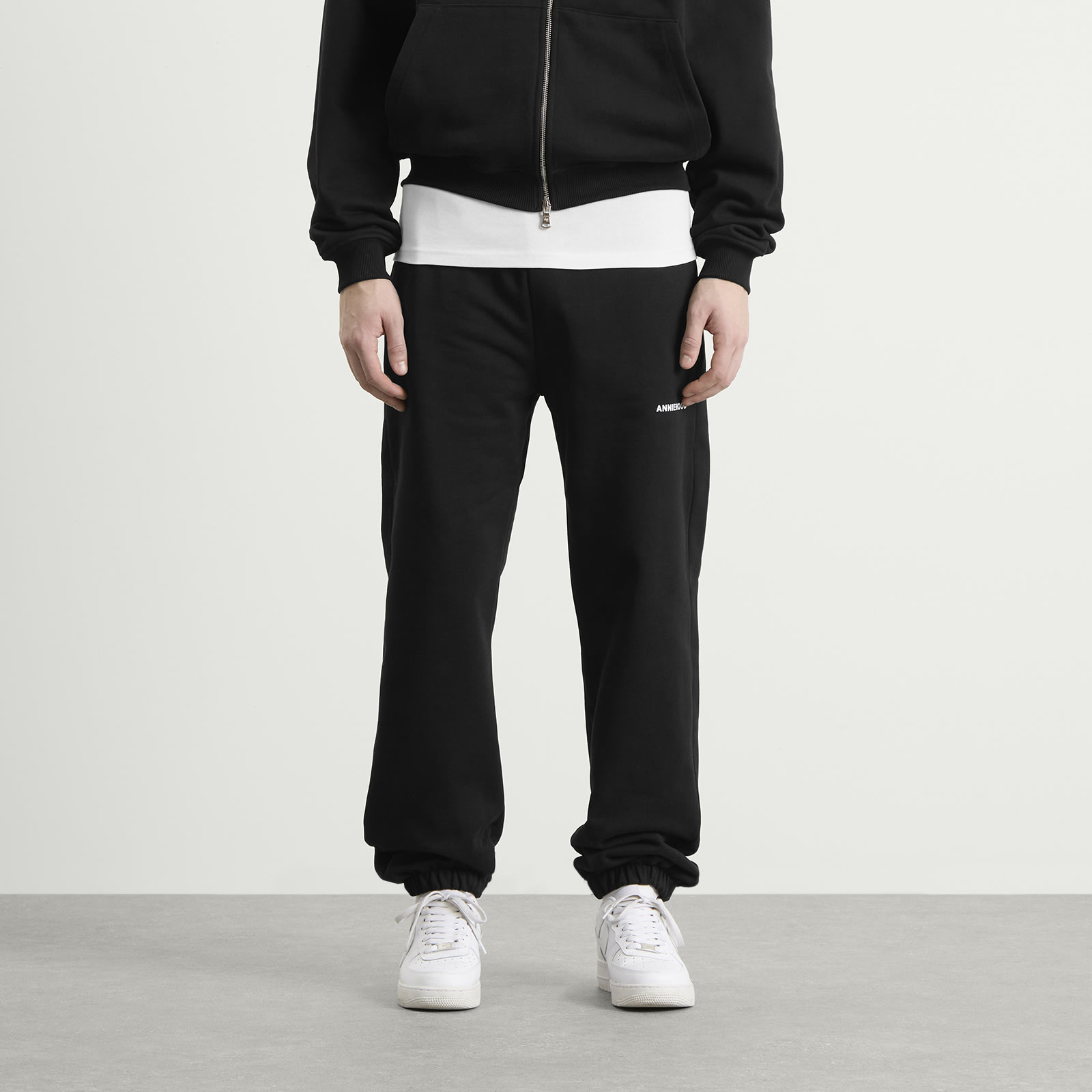 Men's Mini Logo Cuffed Joggers Black