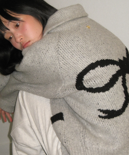 BACK HEART RIBBON COWICHAN KNIT ZIP UP GREY
