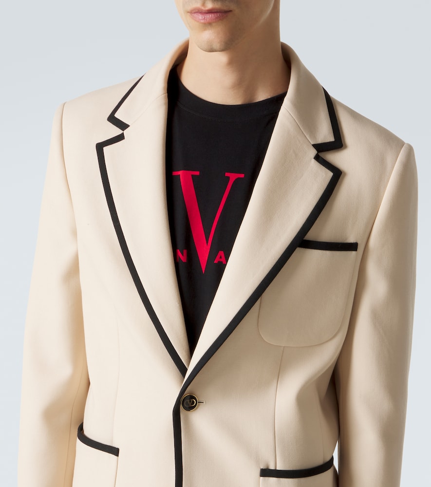 Virgin wool gabardine blazer