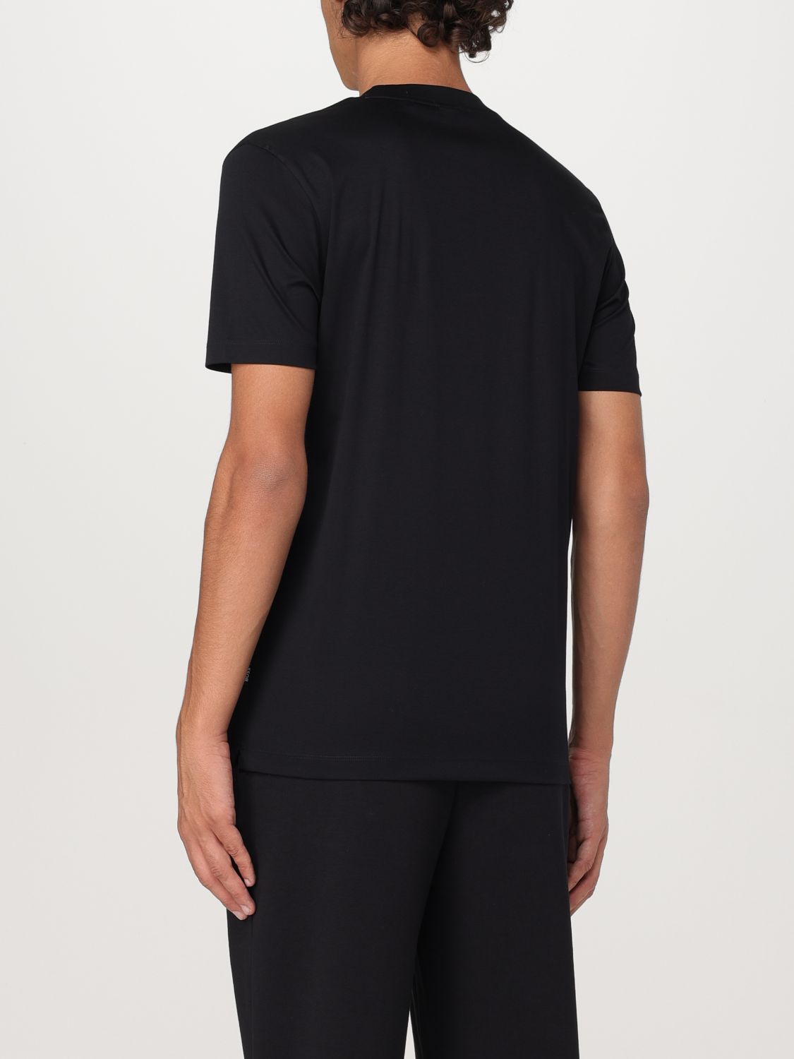 T-Shirt Men color Black