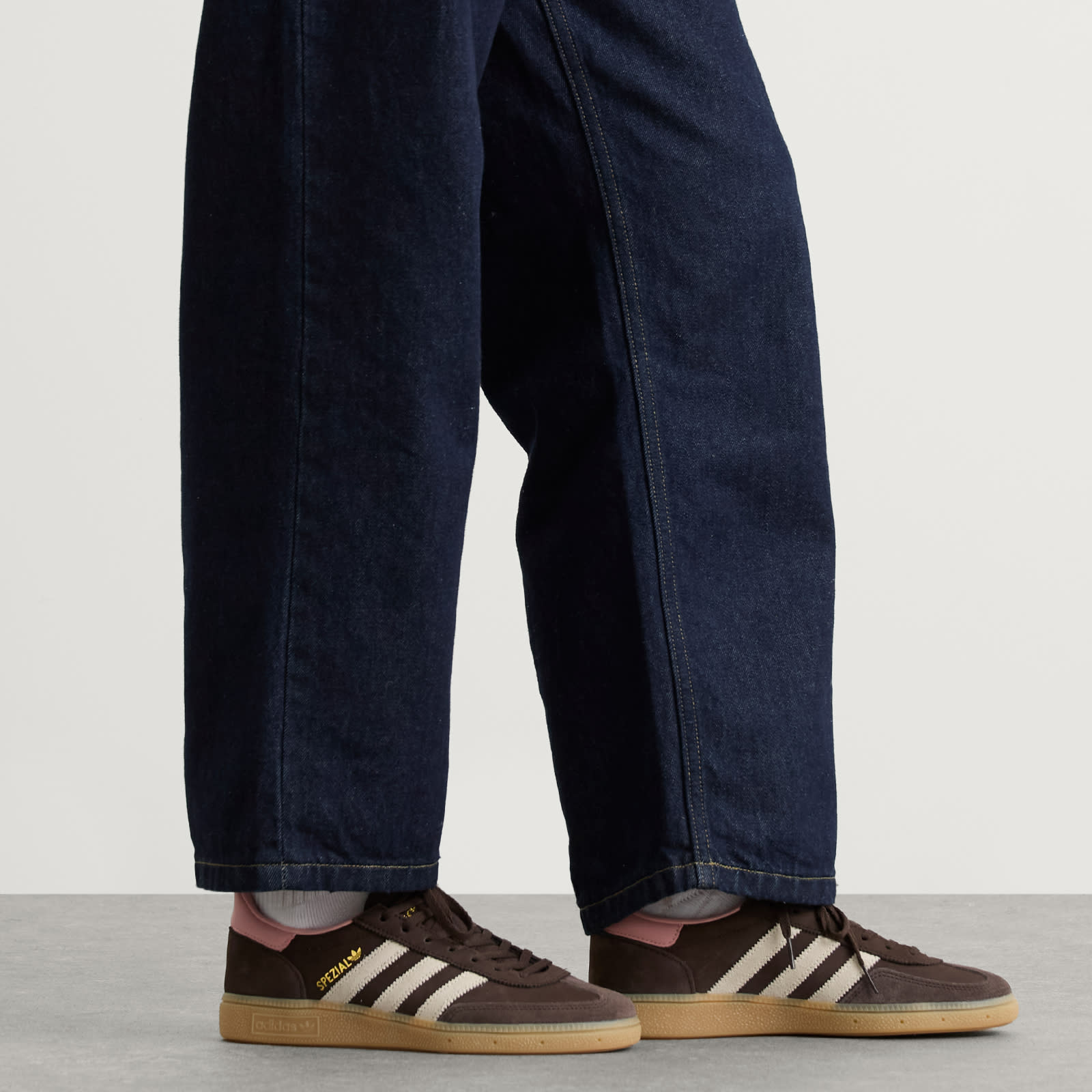 Women's Handball Spezial W Sneaker Dark Brown/Alumina/Wonder Mauve