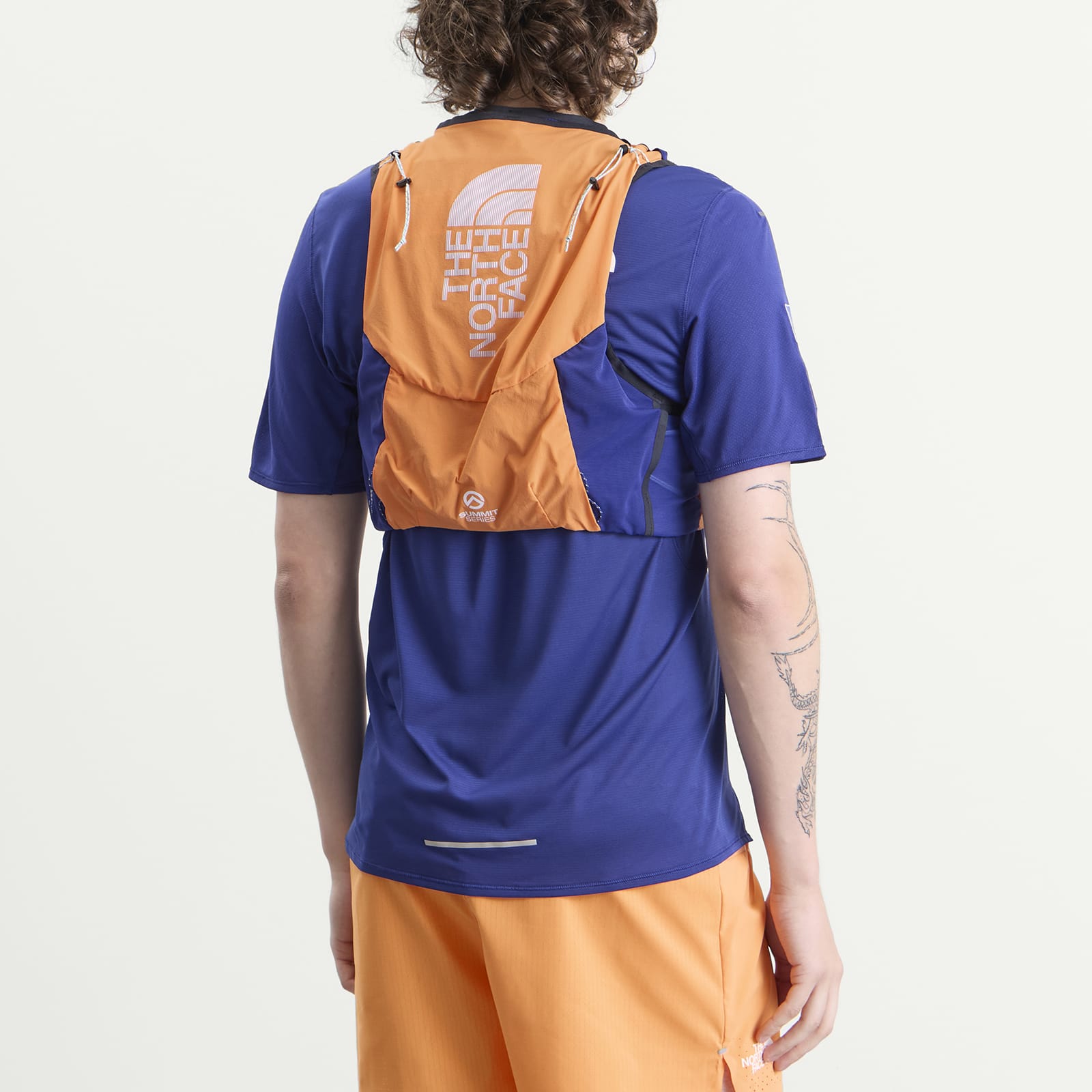 Men's Summit Run Expedition Vest 10 in Papaya/Bold Blue
