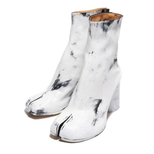 Tabi ankle boots