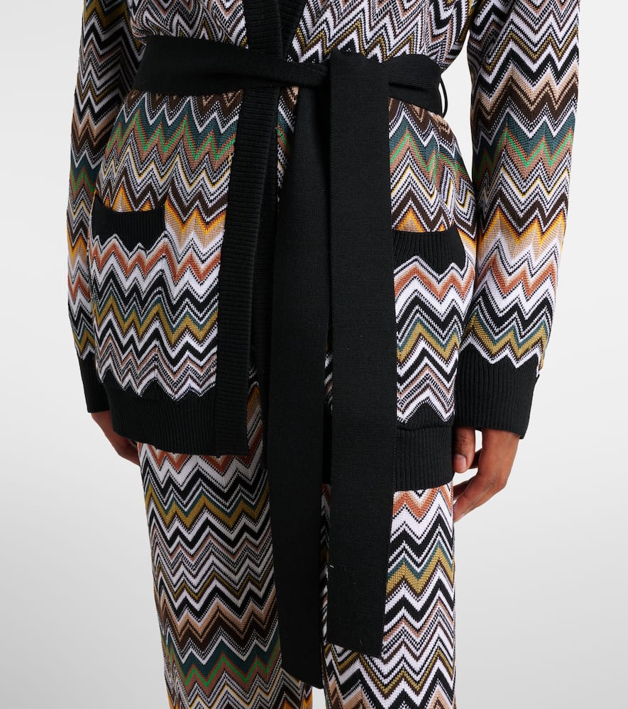 Zigzag belted cardigan