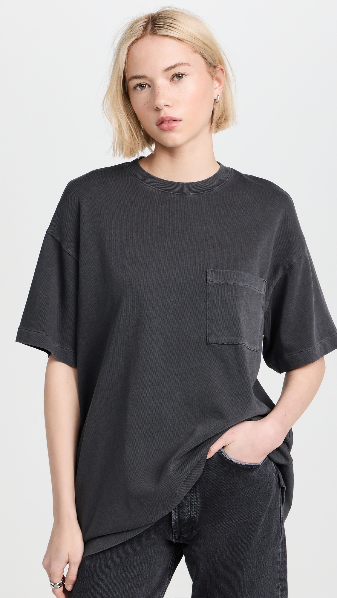 Boyfriend Pocket Tee Black Coal