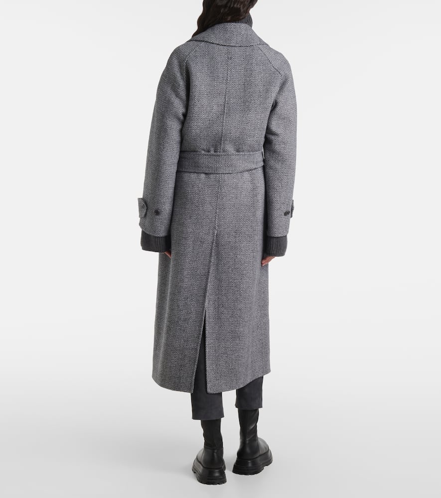 New Navarre virgin wool coat